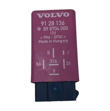 Genuine Volvo V70 Relay Rear Wiper Windscreen Wiper Rear 9128136 / 898704000