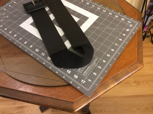 DKNY Waist Belt Womens Sz S/M Faux Leather Black Buckle - Picture 3 of 4