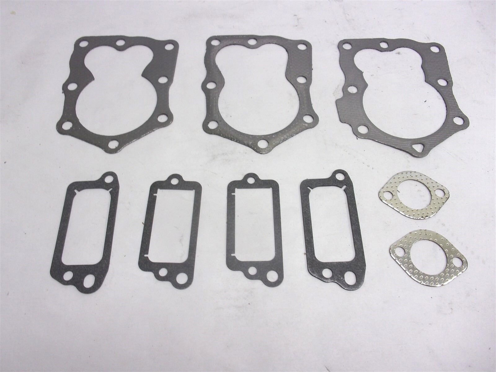 590507 NEW BRIGGS AND STRATTON GASKET VALVE SET FOR JOHN DEERE 