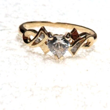 VINTAGE STUNNING STERLING SILVER CLEAR CZ BAND RING  SIZE 7.75