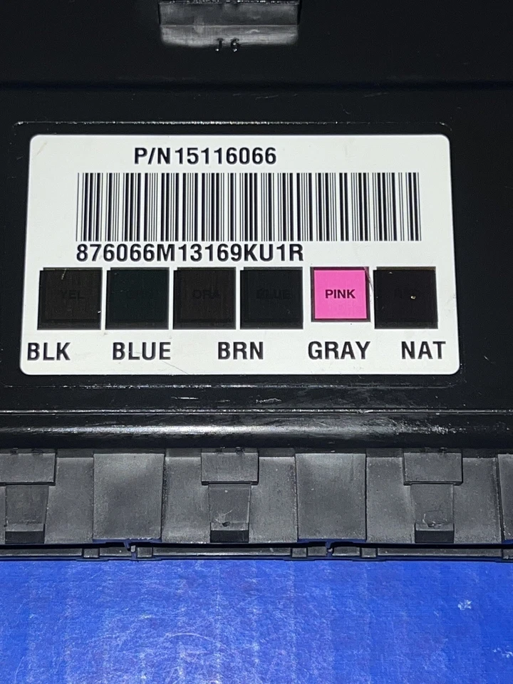 2003 - 2006 Escalade Body Control Module 15116066 Programmed To Your VIN BCM - Image 2 of 3