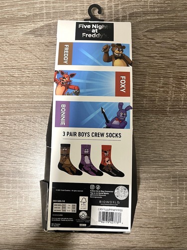 FNAF Five Nights at Freddy’s Bonnie Foxy Character Design Boys Crew Socks NEW - Picture 6 of 6