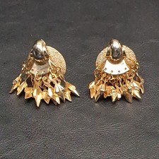 Vintage Dengle Clip On Earrings Gold Tone. 17.527