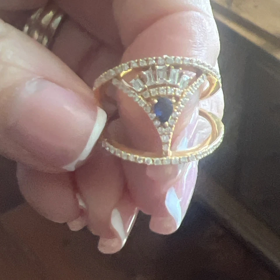 Anillo estilo Art Deco oro amarillo 14k diamantes naturales y zafiro azul talla 7 Foto 3 de 4