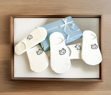 New Rare Cute Bunny Socks No Show No Slip Woman Size 6-10 with Gift Box White