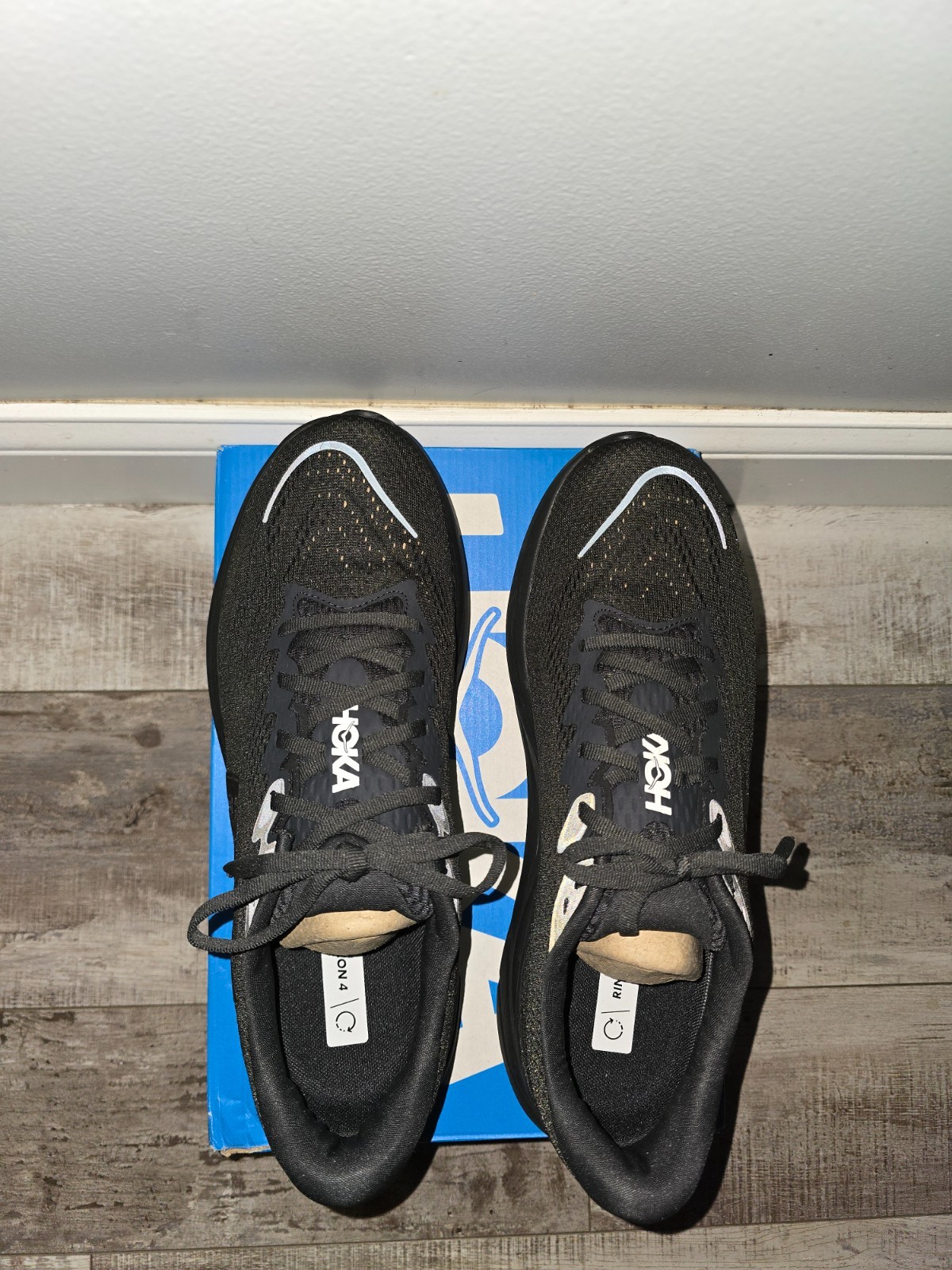 Hoka One One M Rincon 4 - NEW W/BOX - MENS 12D thumbnail 2