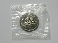 1962 CANADA Elizabeth II Nickel Coin 5 Cents UNC (in pliofilm cut from mint set)