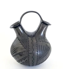 MATA ORTIZ BLACK POTTERY WEDDING VASE SIGNED PATY RODRIGUEZ 6 7/8"