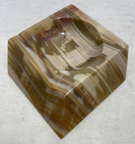 VINTAGE MID CENTURY MODERN  NATURAL  ONYX STONE ASHTRAY Excellent Condition