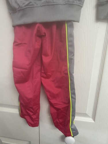 Girls Nike Tracksuit Pink/Gray/Neon Yellow Size 6 Jacket, 5 Pants - Picture 3 of 4