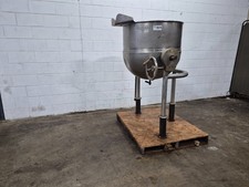 Goren D-80 SP 80 Gallon Jacketed Tilting Kettle