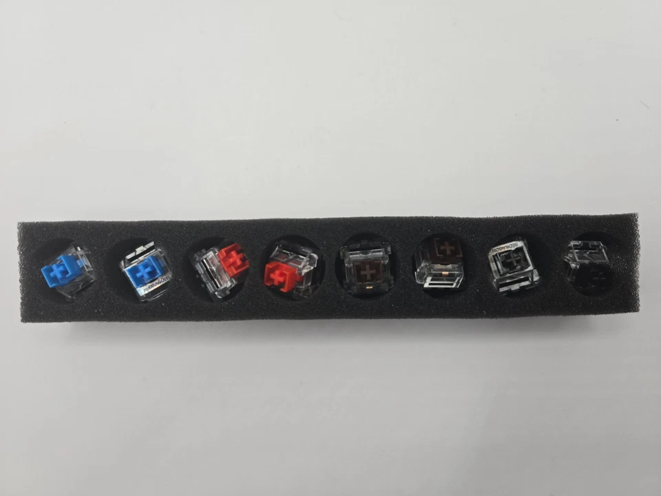 Redragon Mechanical Gaming Switches - Assorted Red, Blue, Brown, Black, 8 Pieces - Image 2 of 3