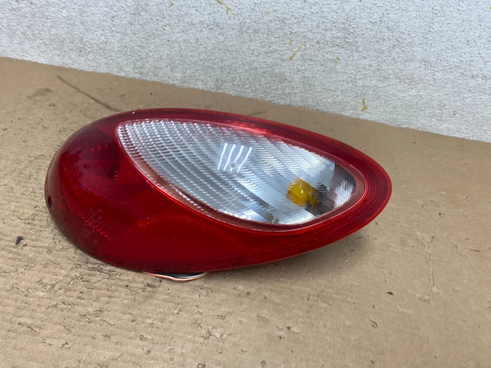 2006年至2010年克莱斯勒PT巡洋舰右乘客右手尾灯Oem O9475 DW — 第 2/4 张图片