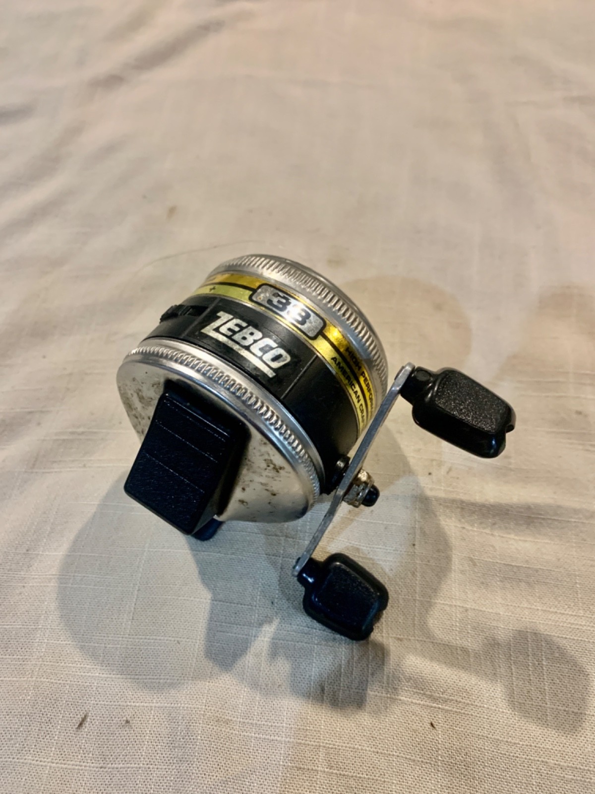 Vintage USA Made Zebco 33 Freshwater Fishing Reel Good Used 