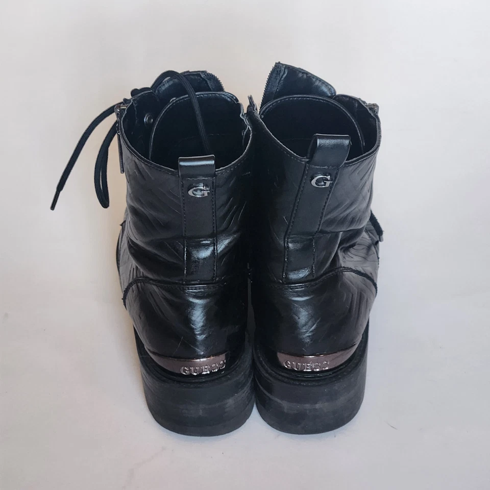 GUESS Fearne Women’s 9.5 Black Quilted Combat Boots Lace Up Side Zip Logo Heel - Image 4 of 4