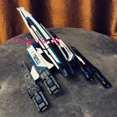 Mass Effect SSV Normandy SR2 Tempest Painted Collectible Spaceship Model GIFTS