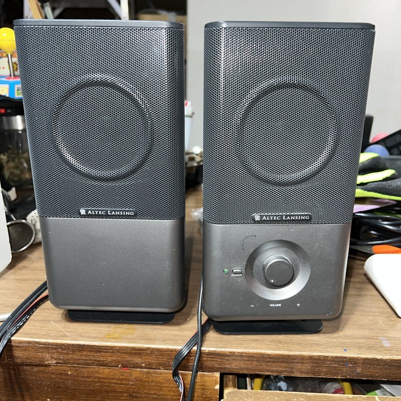 Altec Lansing 220 Computer Speakers