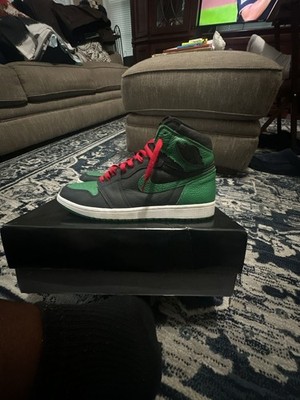 Nike Air Jordan 1 Retro High OG Pine Green Size 10