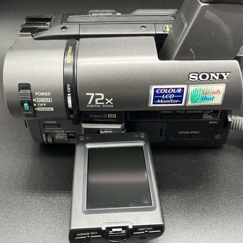 Complete SONY CCD-TRV35E Night Shot Camcorder Digital Video 8 Camera + Extras - Picture 14 of 24