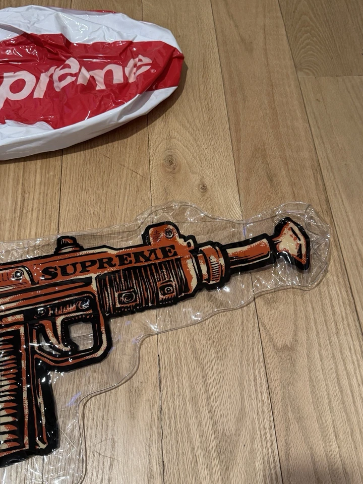Supreme Uzi Inflatable & Beach Ball Lot of 2 (SS19 & SS15) Collectible NEW - Image 3 of 4