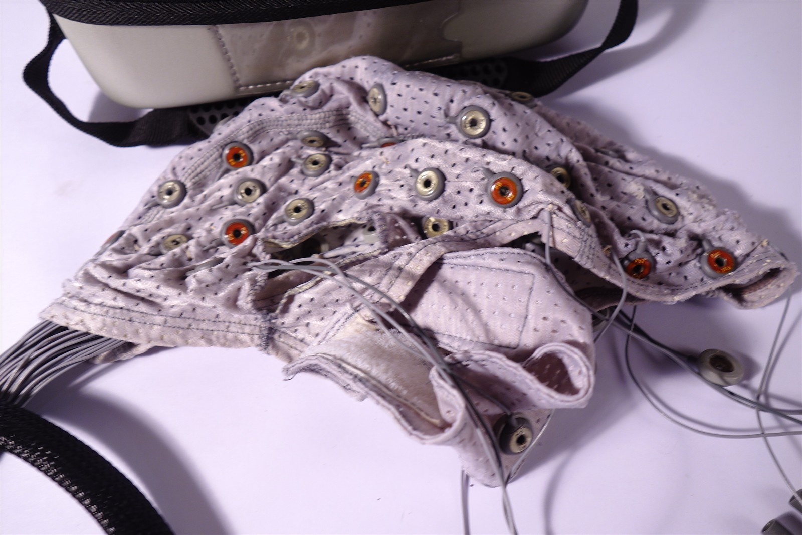 Sands ElectrodeArrays.com Electrode Array EEG Lycra Headset EMOTIV Large 