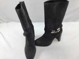 stuart weitzman mid calf boots