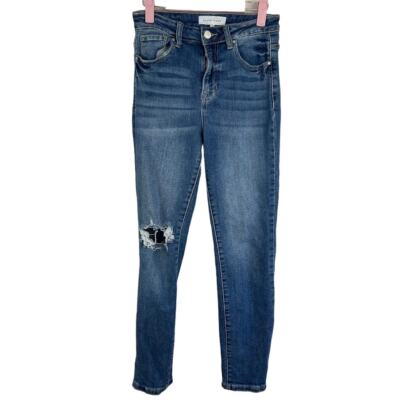 Risen medium wash high rise distressed skinny jeans womens size 3/26
