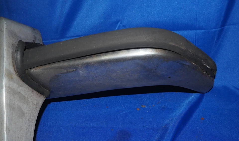 1965-1972 Volvo 1800 P1800 P1800E cromado 3 peças conjunto de para-choque traseiro precisa funcionar - Imagem 4 de 4