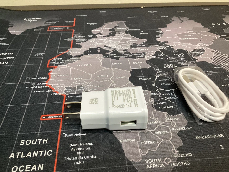 ADAPTADOR DE VIAGEM CARREGADOR USB SAMSUNG EP-TA50JWE com cabo de carregamento - Imagem 4 de 4