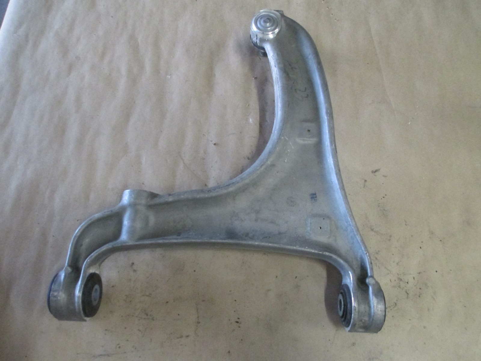 Maserati Quattroporte OEM RH Rear- Lower Suspension / Control Arm # 217738