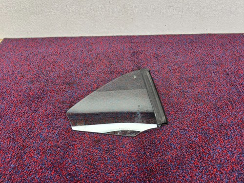CHEVROLET CAMARO RS 16-23 OEM RIGHT PASSENGER SIDE QUARTER WINDOW GLASS