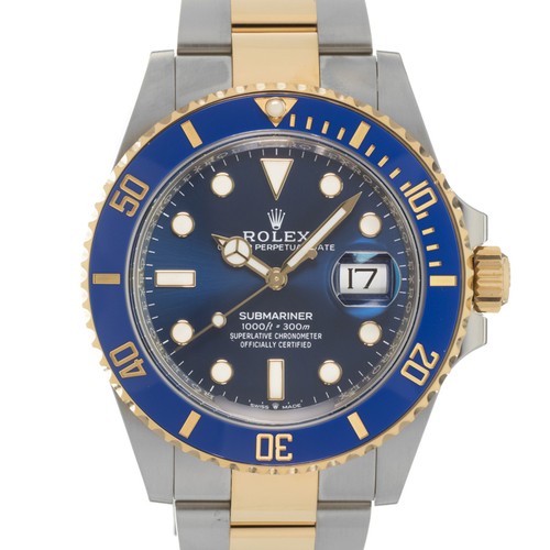 ROLEX Submariner Date 41 126613LB Warranty 2023 Box/Paper