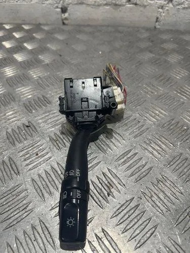 TOYOTA COROLLA Verso E12 Drehknopf drehen 173650 1.80 Petrol 99kw 2007 21503404