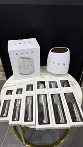 bloc smeg couteaux kit complet accompagné de 6 couteaux de cuisine professionnel