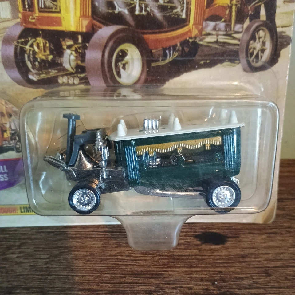 Johnny Lightning Fright'ning Lightnings Boothill Express Green Series 2 - Image 2 of 4