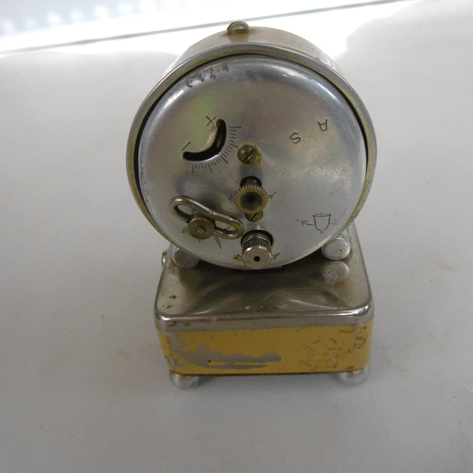 ancien reveil mecanique dep a musique - Photo 3/4