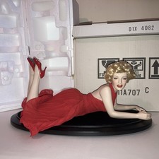 Rare Franklin Mint Marilyn Monroe Porcelain Doll Forever Marilyn Wood Base 2002