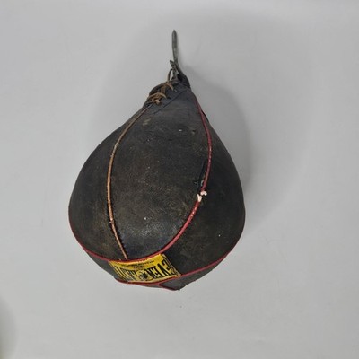 Vintage Everlast 4200 Leather Speed Bag With Red Trim For Boxing Training