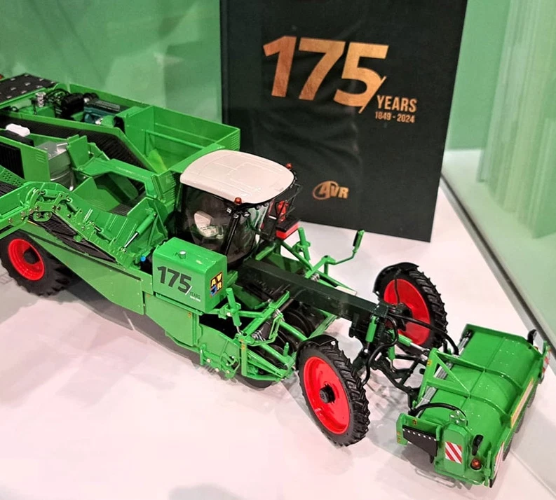 ,MARGE MODELS, Cosechadora de patatas AVR Puma 4.0 - 175 años AVR - Limitada ... - Imagen 3 de 4