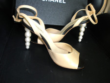 RARE AUT CHANEL $2.8K CC LOGO PEARL HEELS SANDALS, SHOES, HEELS 10.5/ 40.5