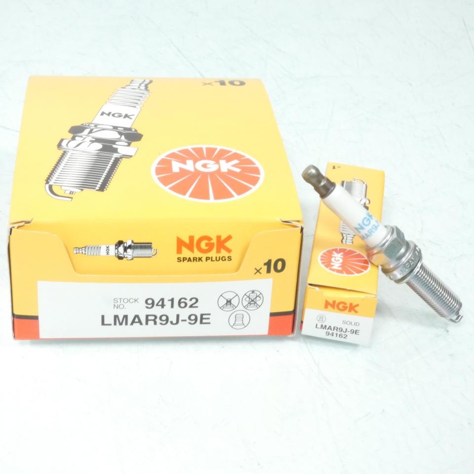 Bougie d'allumage NGK BMW 900 F Gs 2024-2025 - Pour vos aventures quotidiennes