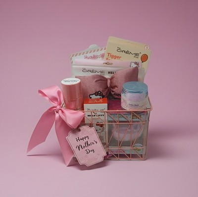 The Crème Shop X Hello Kitty&Disney Happy Mothers Day Self-Care Care Gift Basket