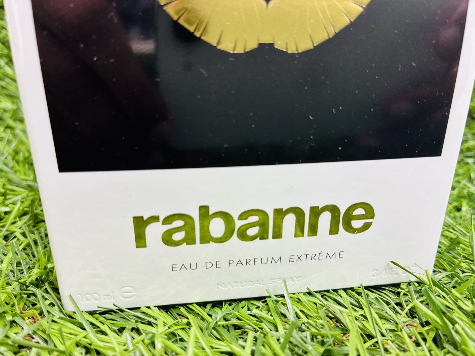 Paco Rabanne Invictus Victory Eau de Parfum Extreme 100ml Spray - Image 2