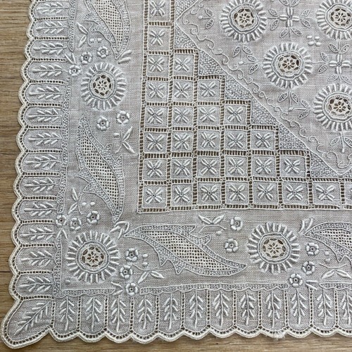 Antique Appenzell Wedding Handkerchief - Picture 2 of 9