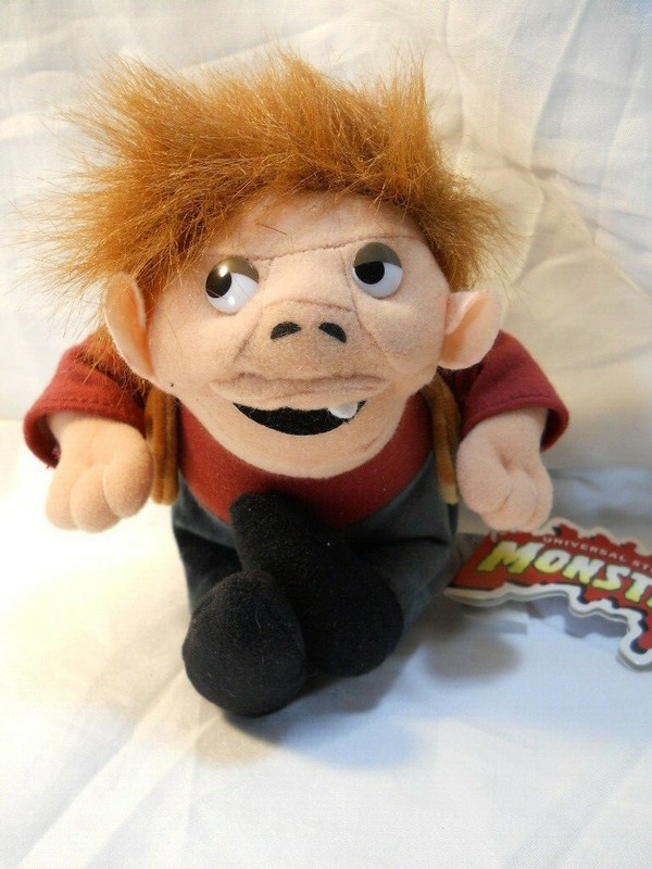 9"  Hunchback Notre Dame 1999 Universal Studios Monsters Stuffins CVS Exclusive
