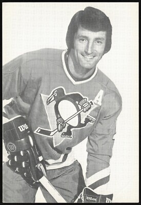1975-76 Pittsburgh Penguins Team Issue (4-5/8'' by 7'') -DAVE BURROWS