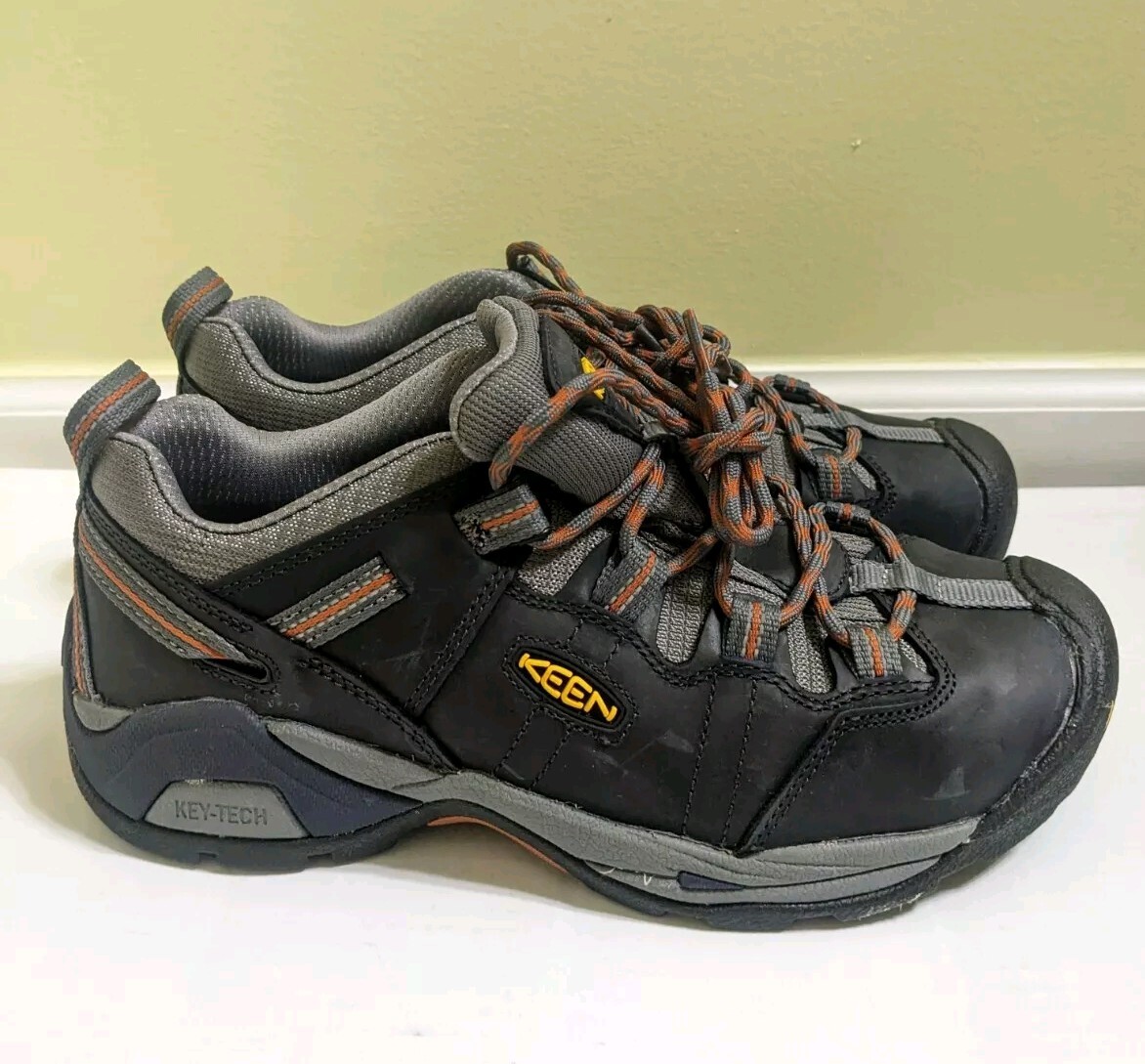 Scarpe da lavoro 8 D 8D NUOVE Keen uomo Detroit XT punta acciaio pelle pericolo elettrico