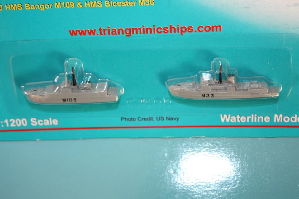 HMS Bangor M109 und HMS Bicester M36 Minehunters Royal Navy Mint Carded