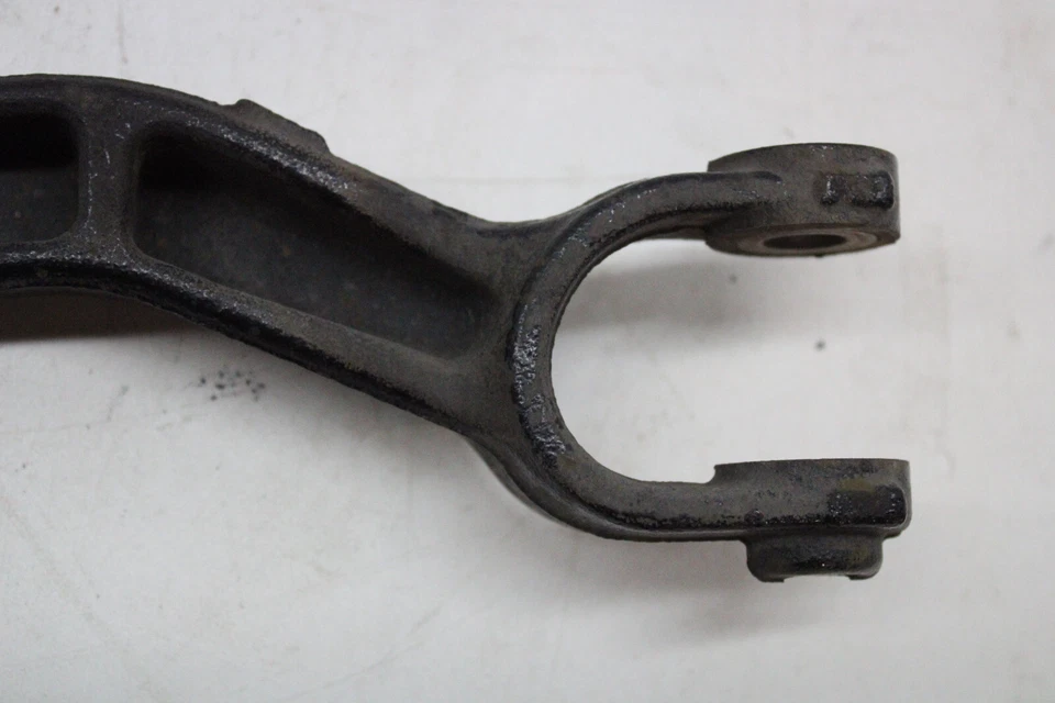 2011 VOLVO XC90 LOWER CONTROL ARM REAR RIGHT OEM 03-14 - Image 3 of 4