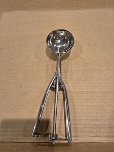 Vintage Inox Edelstahl Rostfrei 18/8 Stainless Steel Ice Cream Squeeze Scoop 